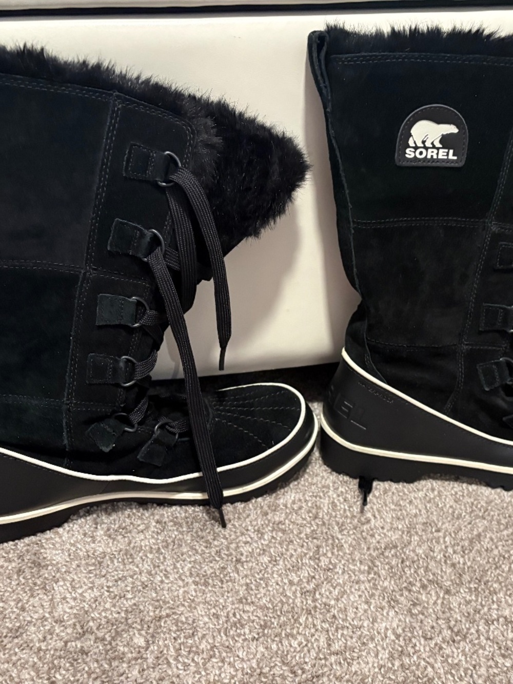 Sorel Furry snow boots